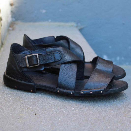 sorte skind sandaler med hælkappe