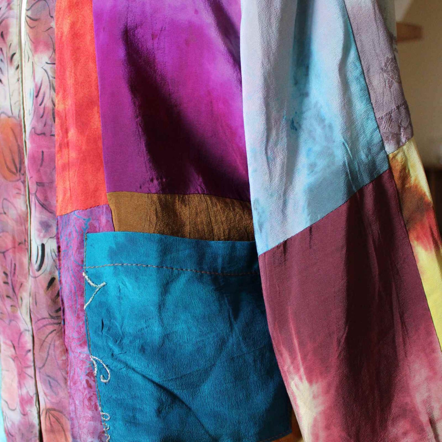 Vendbar silke jakke upcycled