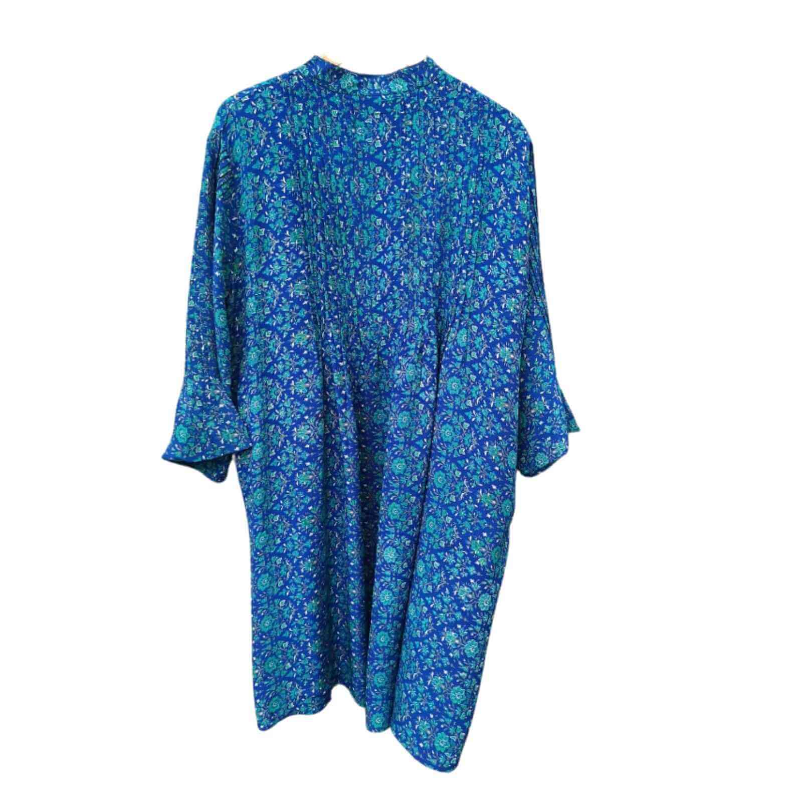 blå silke tunika bagfra fra Cofur med grønt mønster