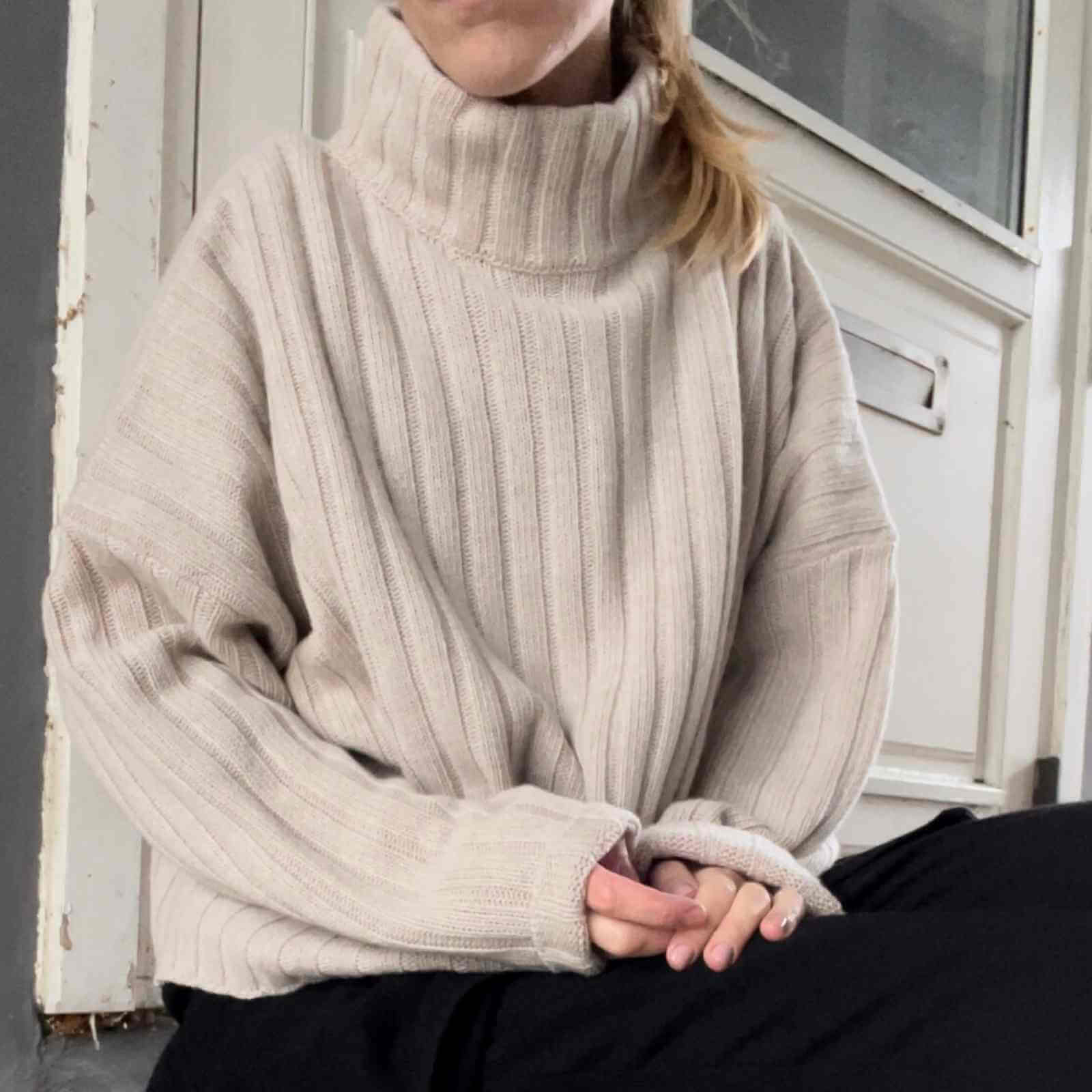 Muse Wear sweater i genanvendt uld vinter hvid