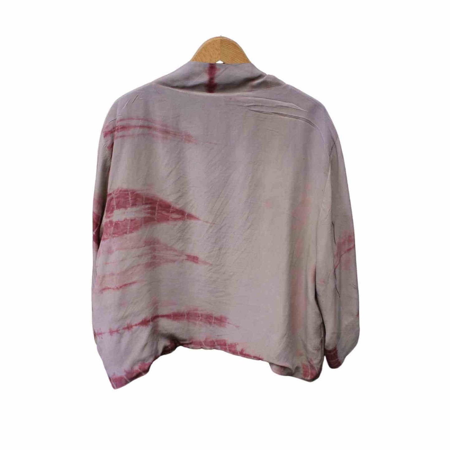 Rosa batik silke stof på vendbar jakke fra Cofur bagfra
