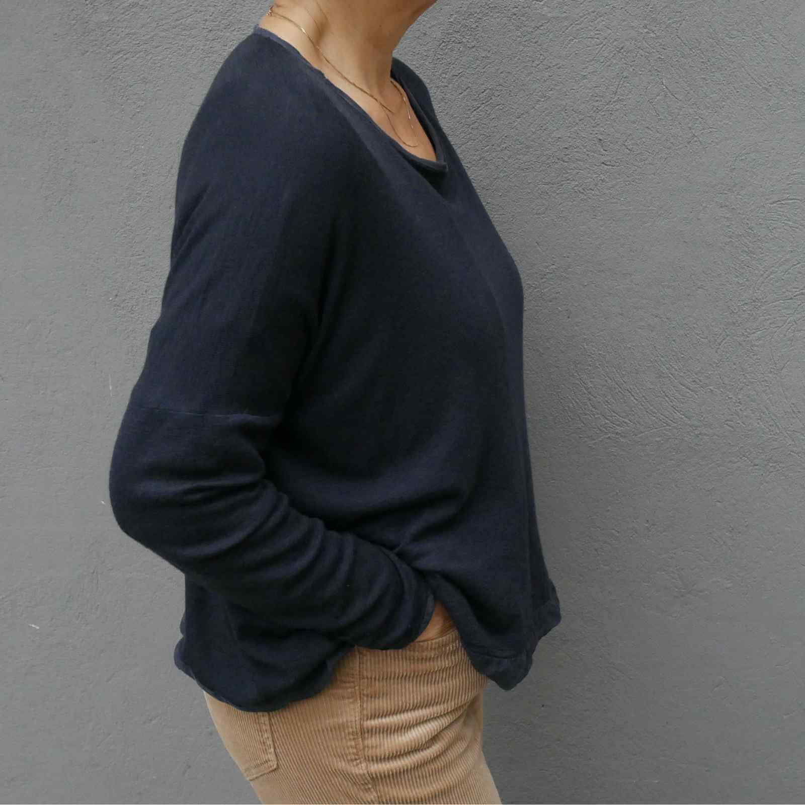 Blå uld silke bluse Roksi fra Praechtig Berlin
