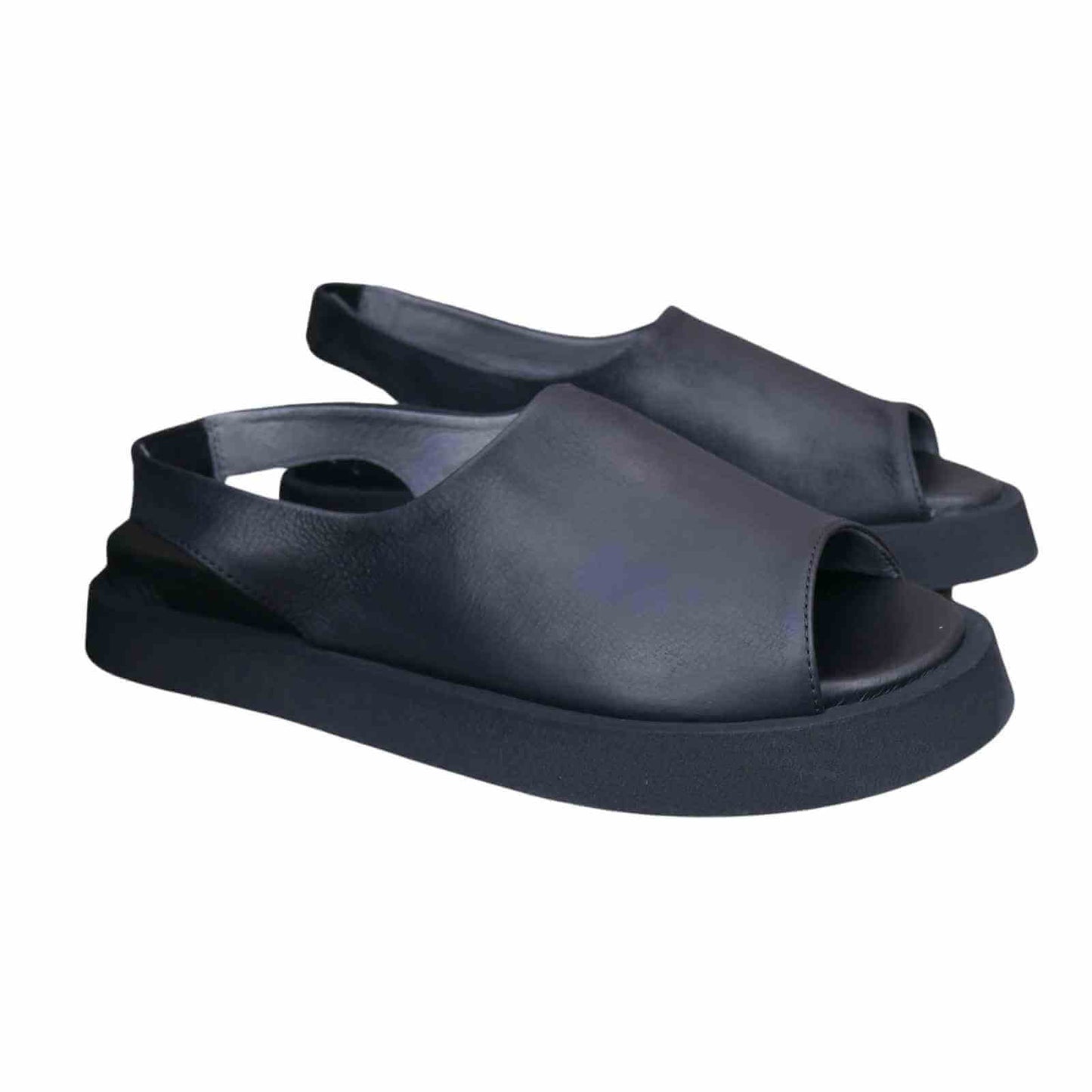 sorte skind sandaler med åben tå og elastisk rem i hælen.