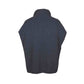 Poncho i yak uld i soft bluse fra Mansted bagfra
